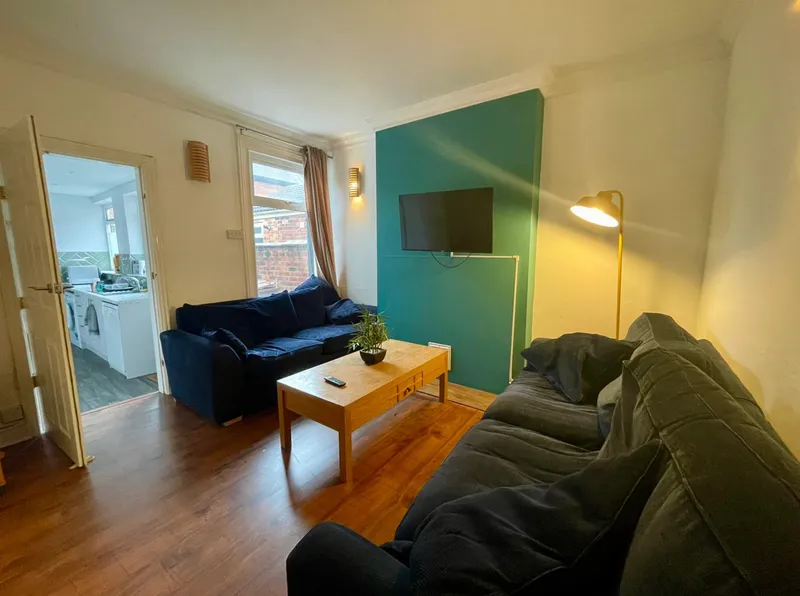 West End // 4 Bed House // Sep 2026 - Image 15